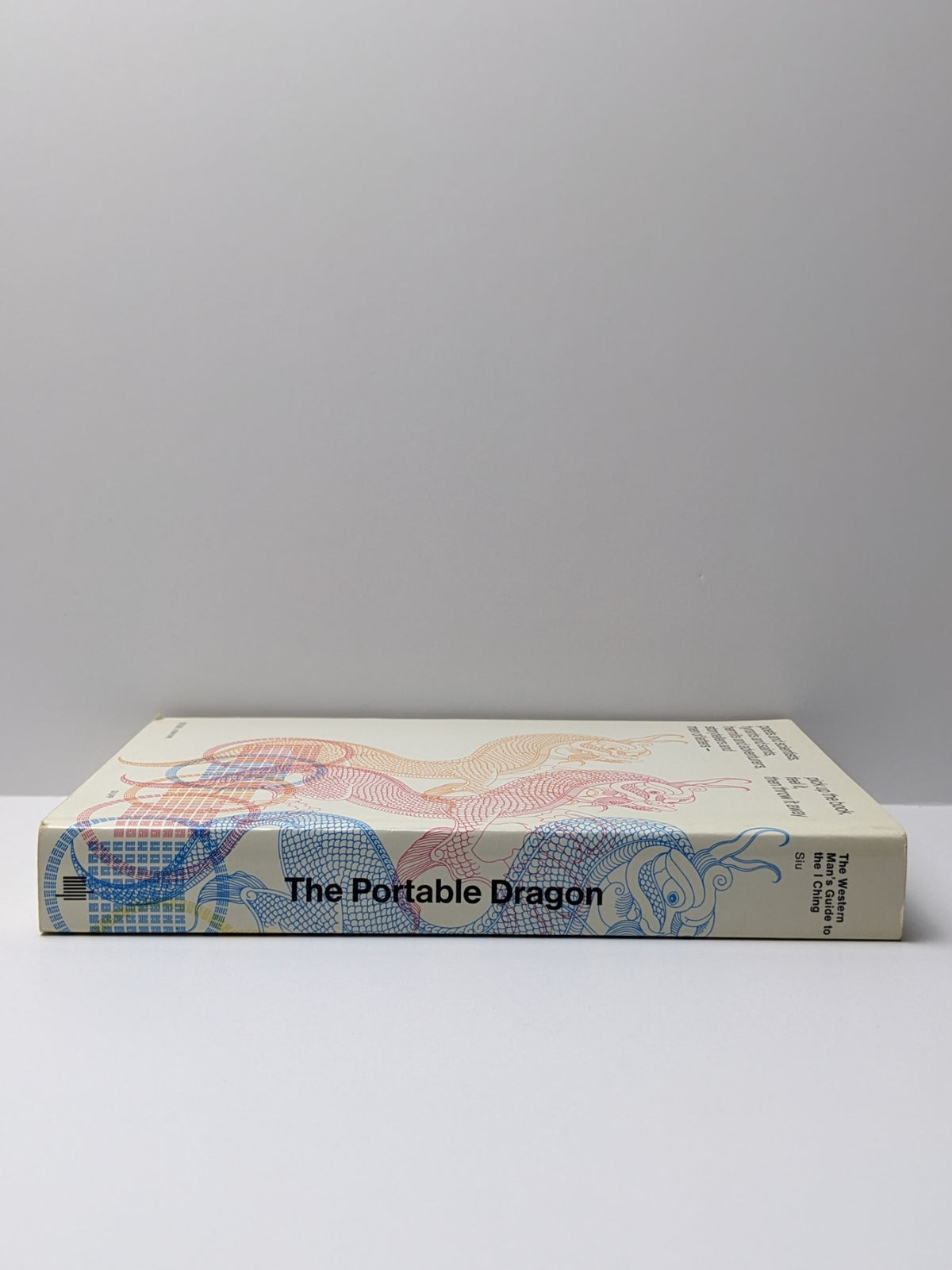 R. G. H. Siu - The Portable Dragon