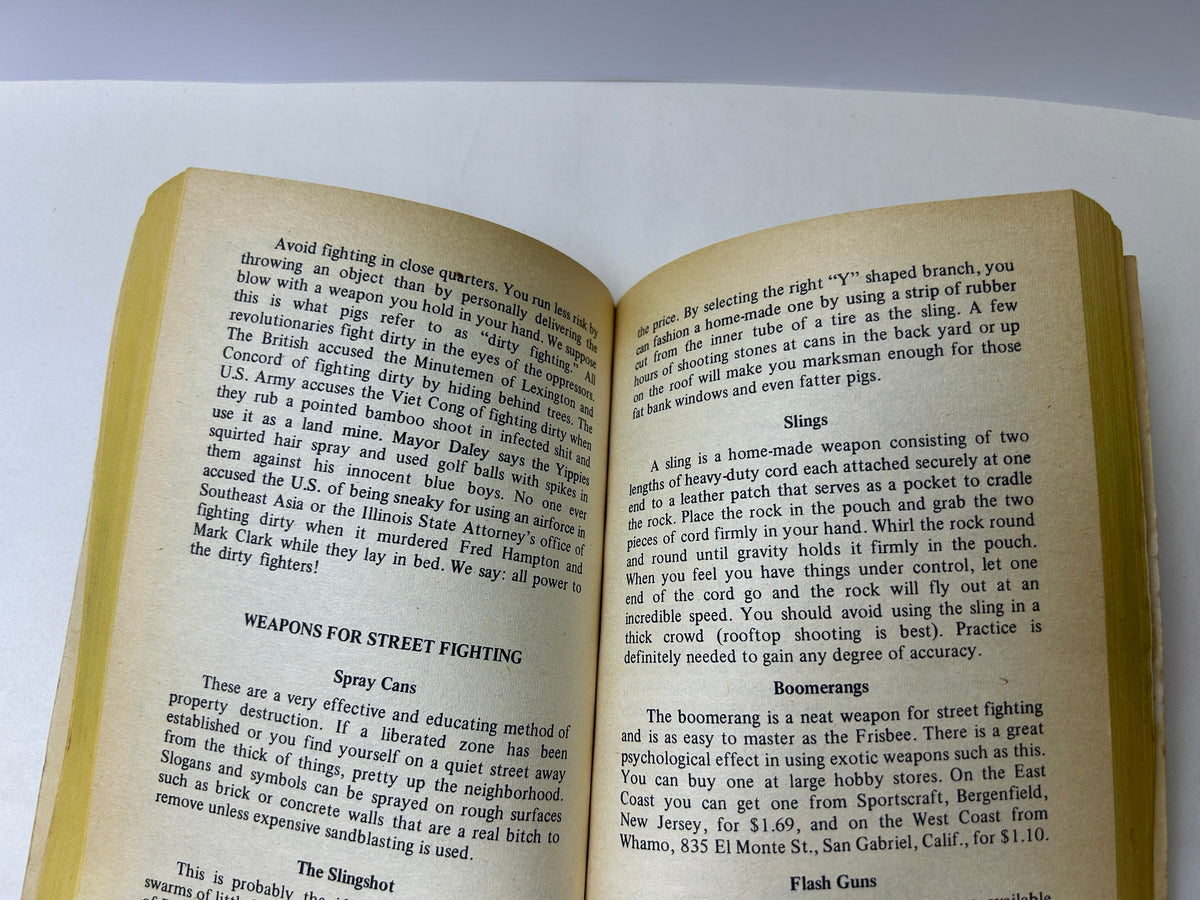 Abbie Hoffman - Steal This Book