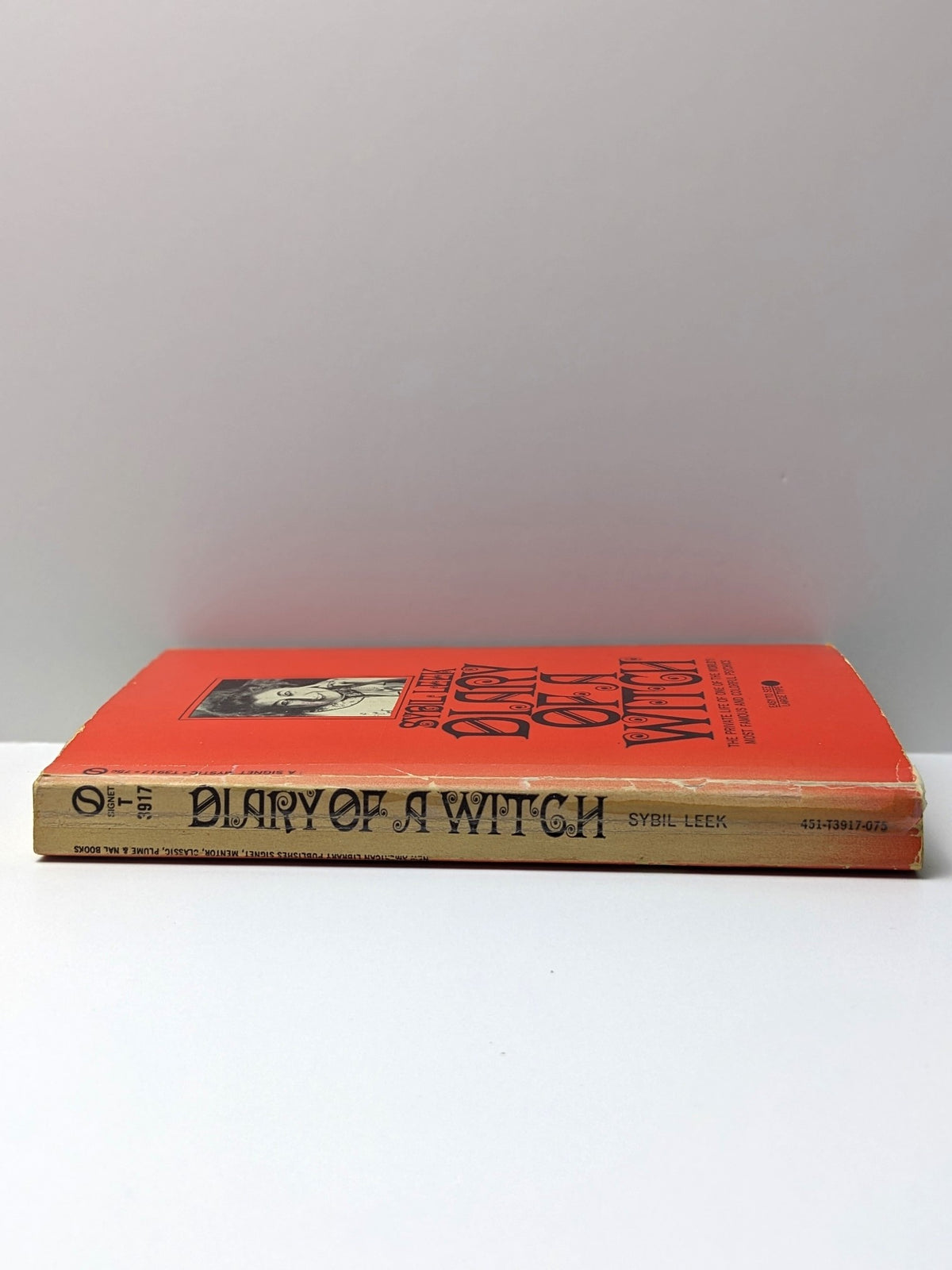 Sybil Leek - Diary of a Witch